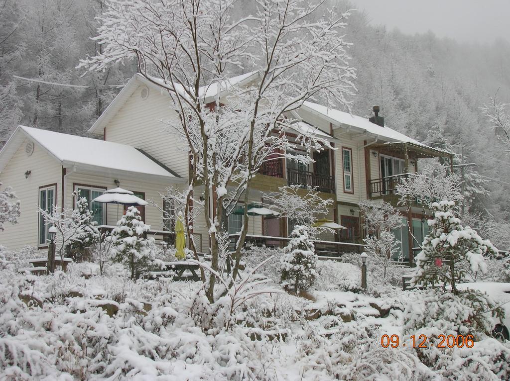 Geum Dang Lodge Yangpyeong Ngoại thất bức ảnh